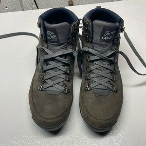 North face hiking boots